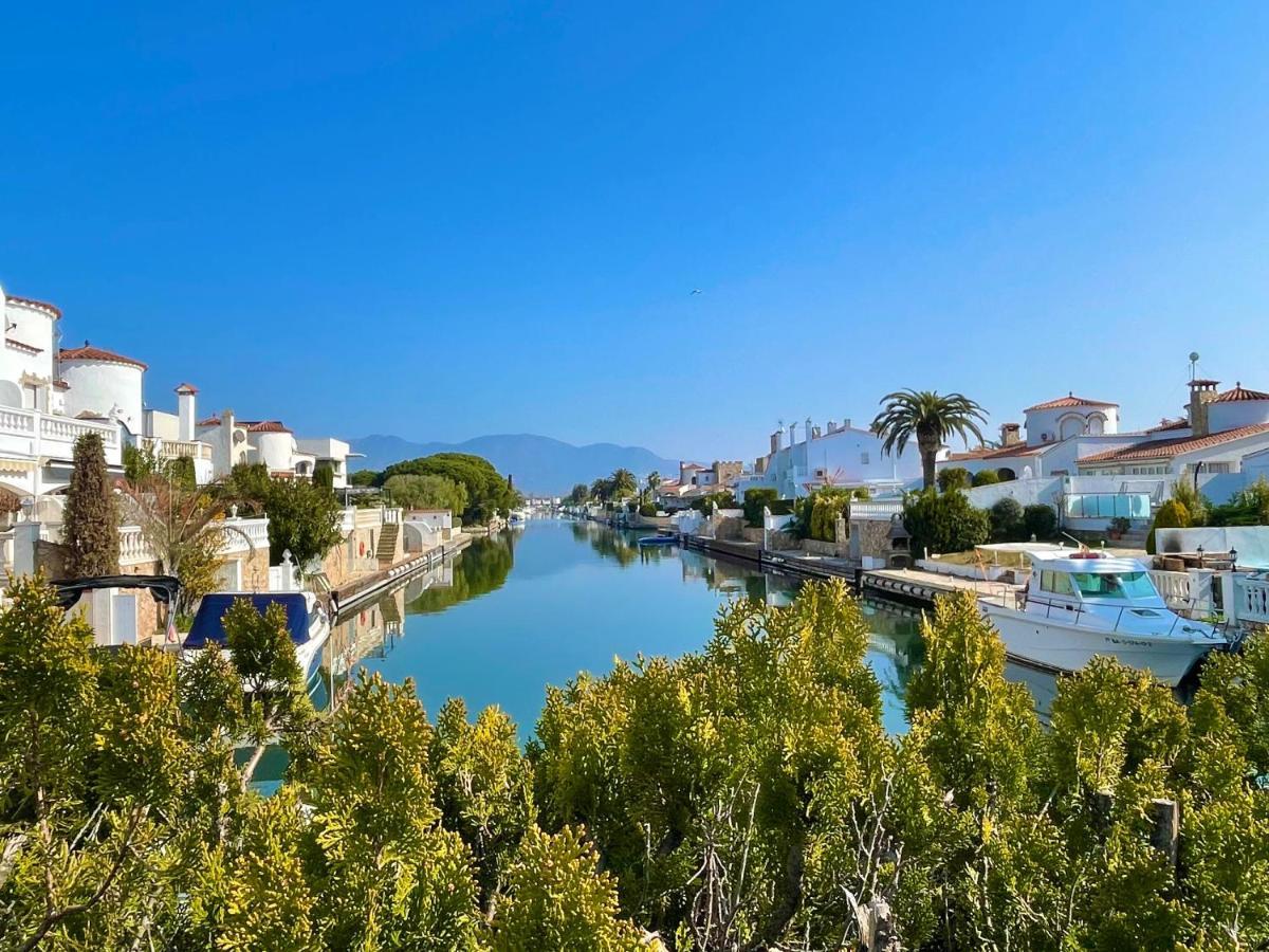 Apartamento Vistas Al Mar Aire Acondicionado Wifi Empuriabrava Extérieur photo